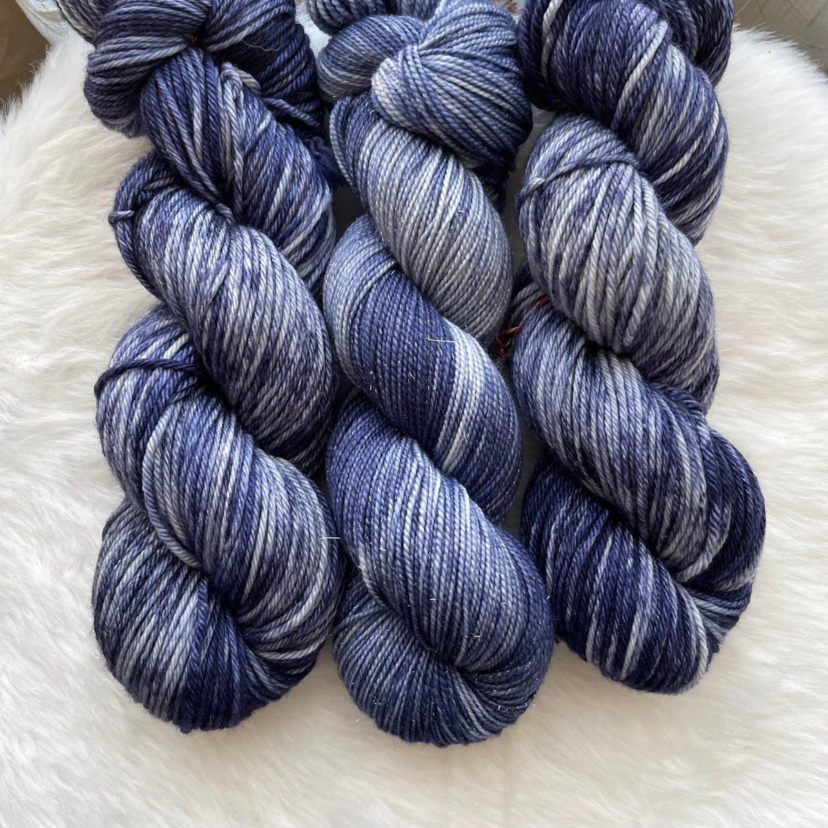 JULIE - Dyed to order- Hand Dyed Yarn Skein